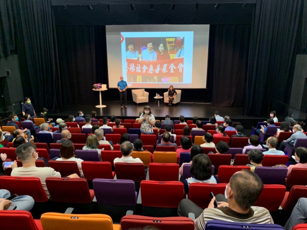 《如露.65》首場,很圓滿!謝謝你們!02