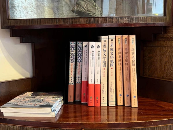 《如露.98》文化局的書店01